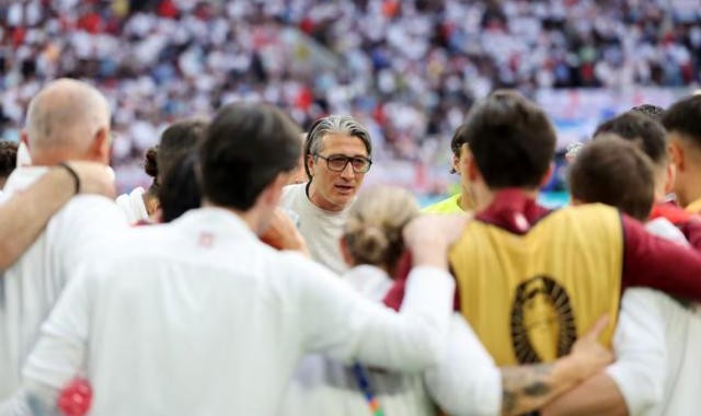 三狮在苟，瑞士在攻，最佳教练怎样“输给”最差教练？